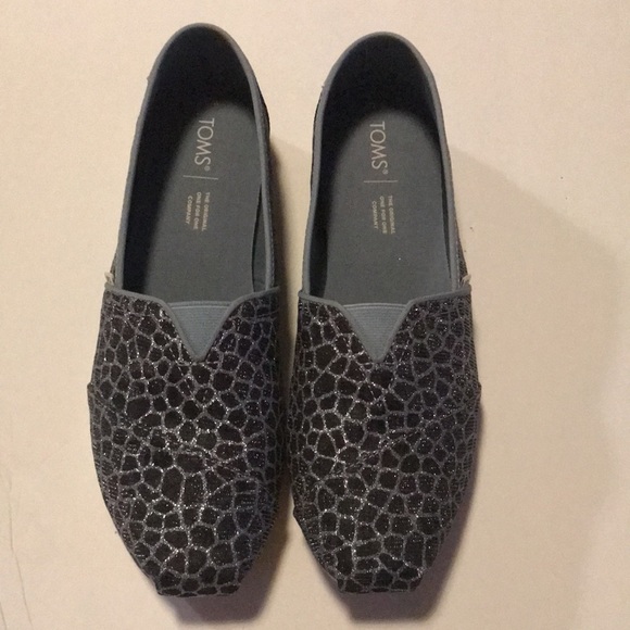 Tom’s Shoes W 9.5 Blue Sparkling Pattern - never worn - Picture 2 of 12